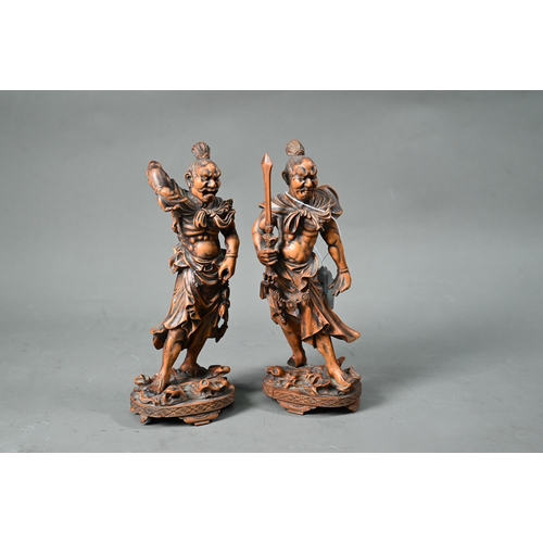 578 - A pair of Japanese carved wood Nio figures (Guardians of Buddha) 22 cm high (2)