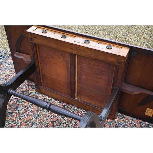 978 - A Regency cross-banded burr walnut sofa table, with two frieze drawers opposing dummy drawer fronts,... 