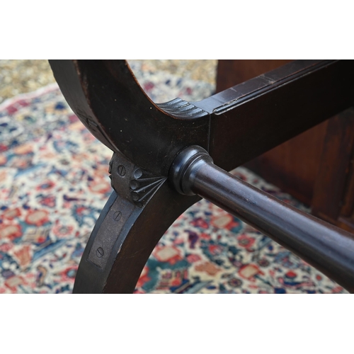 978 - A Regency cross-banded burr walnut sofa table, with two frieze drawers opposing dummy drawer fronts,... 