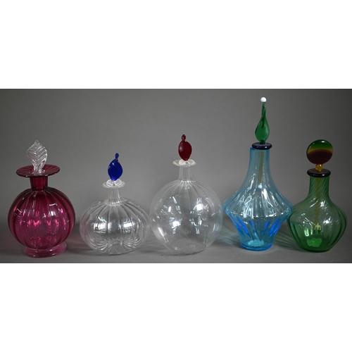 608 - A collection of thirteen Venetian glass scent bottles with dippers to/w another without dipper, thre... 