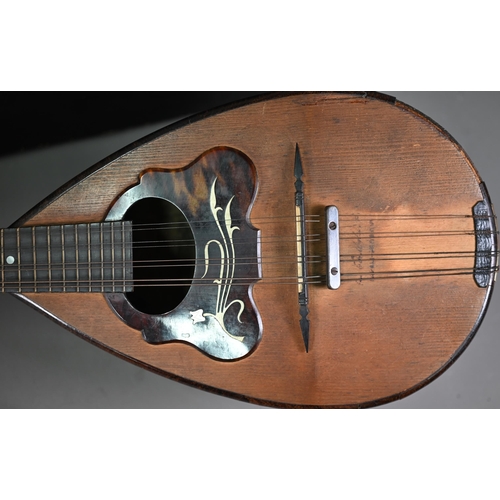 1236 - A 19th century Italian mandolin by Giovanni de Meglio (Naples), with tortoiseshell mounts and rosewo... 