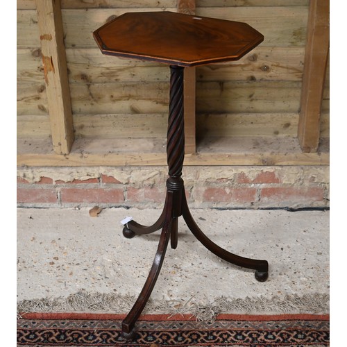 511 - Sheraton period rising wine table on tripod legs, 77 cm high