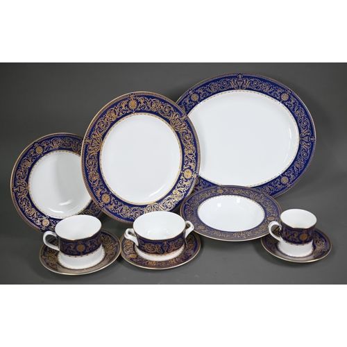 644 - An extensive Royal Worcester Sandringham pattern dinner, tea and coffee service for six settings, li... 
