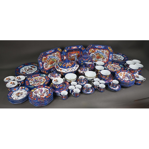 645 - An extensive Hermes porcelain (Limoges) '
