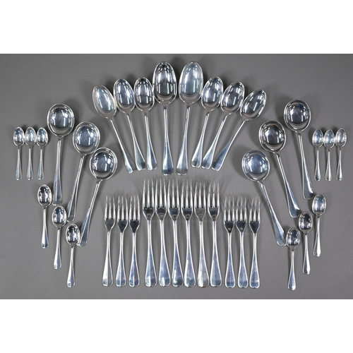 100 - A set of Hanoverian rat-tail flatware complete for six, comprising dessert spoons and forks, table f... 