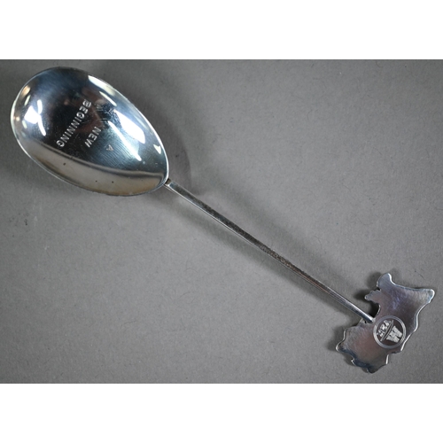 125 - Jersey interest: a cased set of eight silver souvenir teaspoons with Jersey-related finials, Martyn ... 