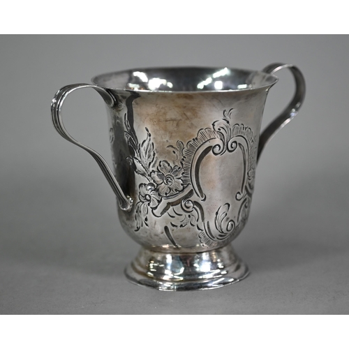 131 - A George III silver invalid's cup with floral engraving, twin reeded strap handles and moulded foot-... 