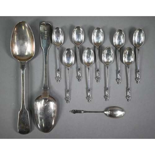 154 - A pair of George IV silver fiddle pattern tablespoons, Maurice & Michael Emmanuel, London 1825, ... 