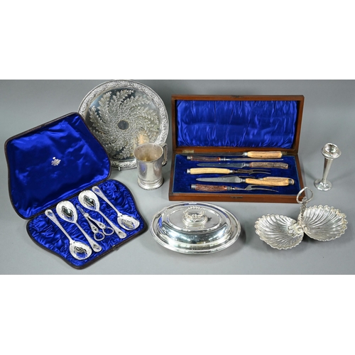 16 - A Victorian cased set of four epns serving spoons with matching grape scissors, to/w a foliate-engra... 