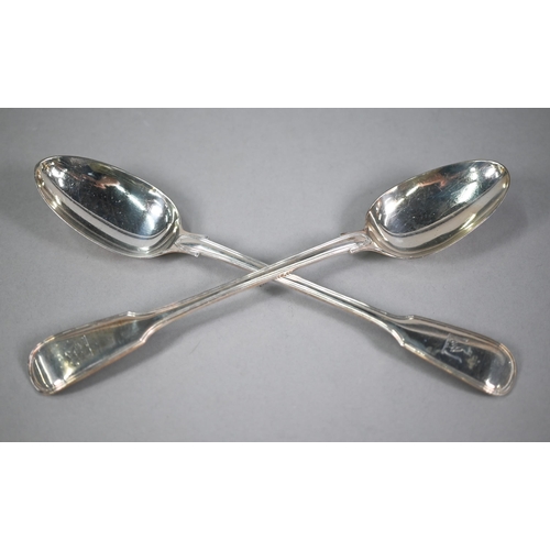 179 - A matched pair of Victorian silver fiddle and thread stuffing spoons, Chawner & Co, Lonon 1842/5... 