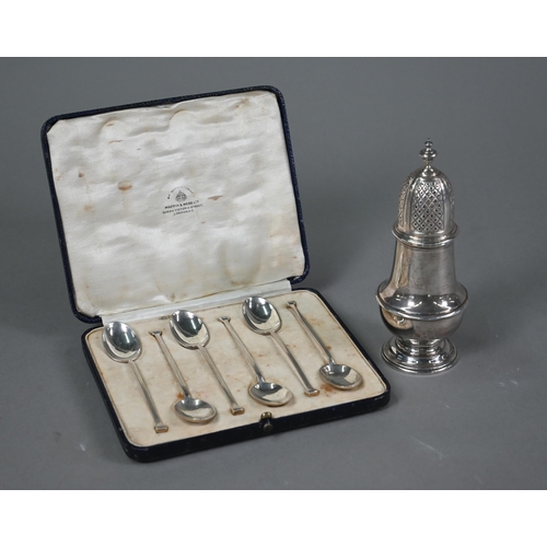 193 - A silver baluster sugar caster, London 1977, 14.5cm, to/w a cased set of six seal-top teaspoons, She... 