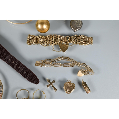 342 - A collection of gold jewellery and other items including a 9ct gatelink bracelet with padlock attach... 