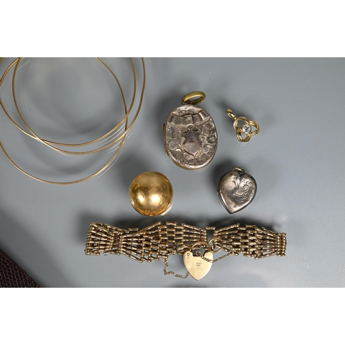 342 - A collection of gold jewellery and other items including a 9ct gatelink bracelet with padlock attach... 