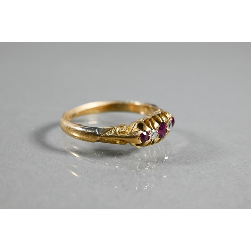 394 - An antique 18ct yellow gold ring set ruby and diamonds, size P; a 9ct yellow gold horseshoe charm, a... 