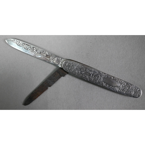 42 - An Edwardian silver penknife with engraved blade and handle and two other steel blades (one af), J. ... 