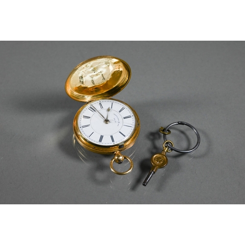 422 - Thomas Russell & Son, 59179, an 18ct gold cased hunter pocket watch, heavilly chase engraved ove... 