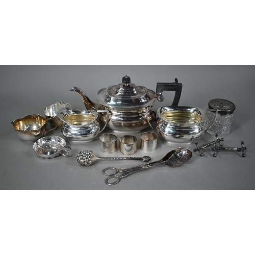 8 - A Welbeck Plate three-piece tea service, to/w a silver-topped toilet jar and a loaded silver vase-fl... 