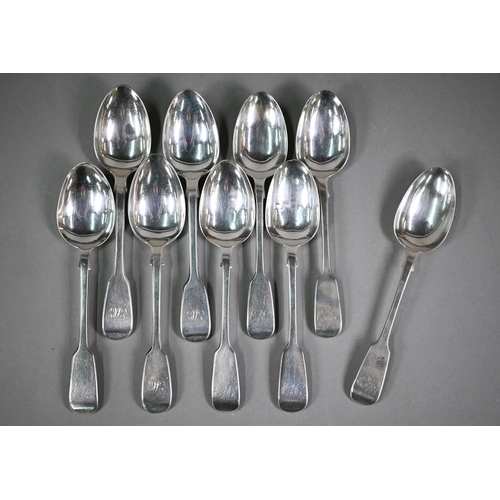 98 - A set of six Victorian fiddle pattern silver dessert spoons, Robert Wallis, London 1846, to/w three ... 