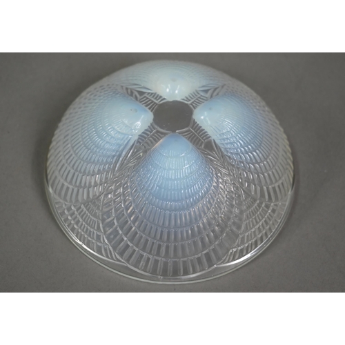 564 - A pair of Lalique opalescent glass Coquille pattern bowls, 13 cm diam, Impressed 'R Lalique'