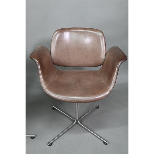 882 - Johannes Foersom & Peter Hiort-Lorenzen for Erik Jorgensen, a pair of EJ025 Flamingo chairs, the... 