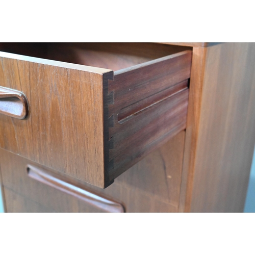 912 - A mid-century G-Plan Fresco range teak chest of six drawers, on a plinth base, 56 cm w x 44.5 cm x 1... 