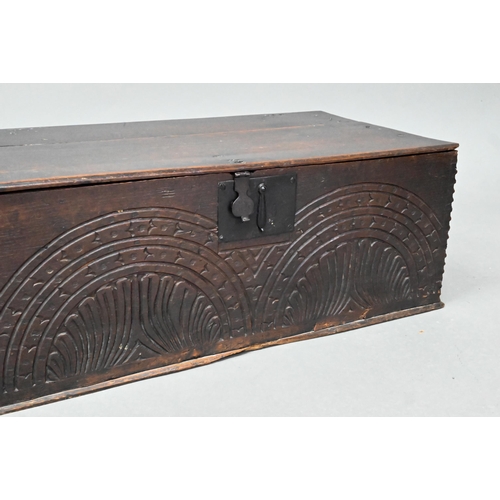 937 - A late 17th century bible box with lunette carved front, 70 cm x 36 cm x 26.5 cm h