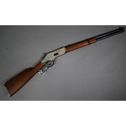 1063 - A replica Winchester carbine rifle, 98 cmPurchasers must be 18 and over - photo ID will be required... 