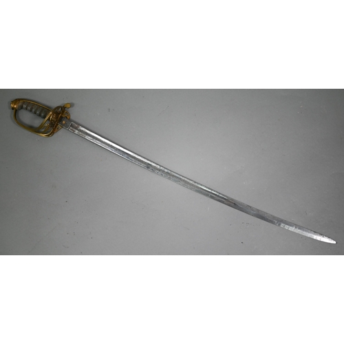 1083 - A Victorian Officer's sword, the 81 cm slightly curved blade etched for W P Hood Esq, Royal Bucks Mi... 