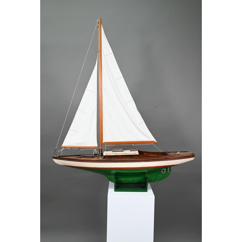 1186 - A vintage Danish scratch-built wooden sloop pond-yacht 'Simone' 113 cm high x 100 cm long