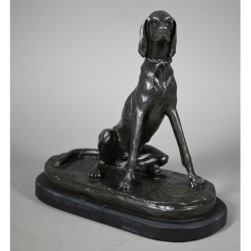 1211 - After A Cain, two brown bronze sculptures of seated bloodhounds, on oval slate bases, 24 cm h (2)