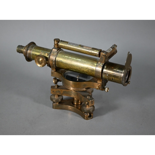 1224 - A vintage brass surveyor's dumpy level, 30 cm