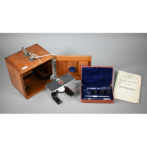 1235 - A teak-cased Fleischl's Haemoglobinometer (blood tester) with Miescher's modification by C Reichert,... 