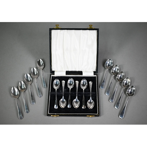 83 - A cased set of six Hanoverian rat-tail silver coffee spoons, Hampton Utilities, Birmingham 1969, to/... 