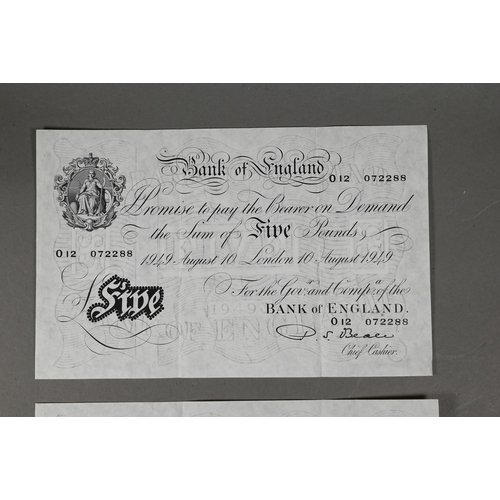 1039 - A consecutive pair of Bank of England white five pound notes, P. S. Beale, no's. 012 072288/89 - pro... 