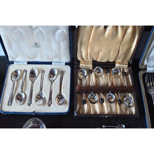 96 - A cased set of six silver rat-tail coffee spoons, Sheffield 1934, to/w various other Georgian and la... 