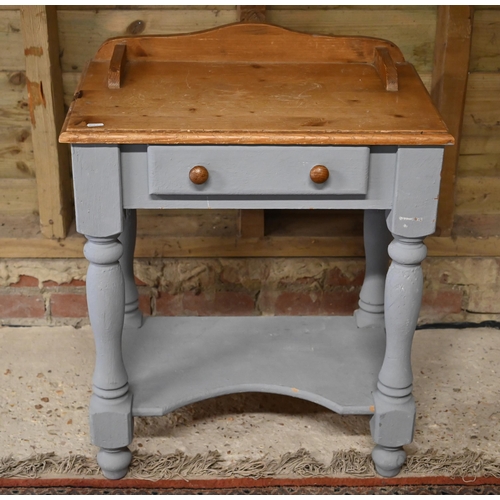 510 - A small pine part-painted side table with single drawers (A/F) 60 cm x 36 cm d x 68 cm h