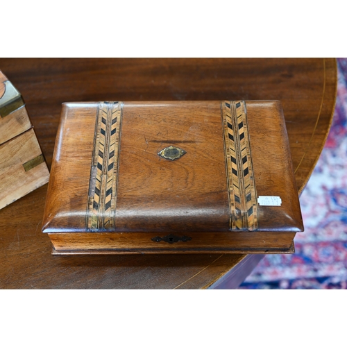 234 - A 19th century parquetry-inlaid stationery box, the fitted interior with lift-out tray, 26 cm wide, ... 