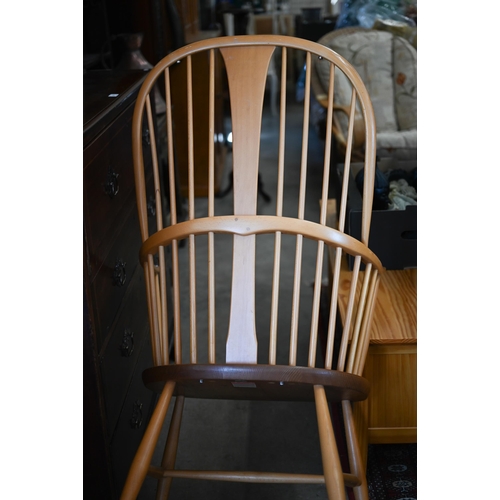 340 - An Ercol (model 472) elm and beech spindle back Windsor chair gold label to back underside seat, cir... 