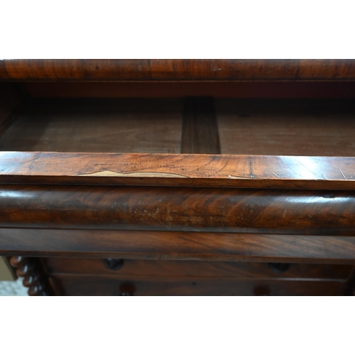 416 - A Victorian mahogany chest with cushion moulded top drawer over four standard drawers between barley... 