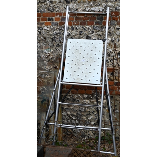 50 - A Henchman aluminium folding hedge cutting platform ladder, 202.5 cm o/a, platform height 102.5 cm