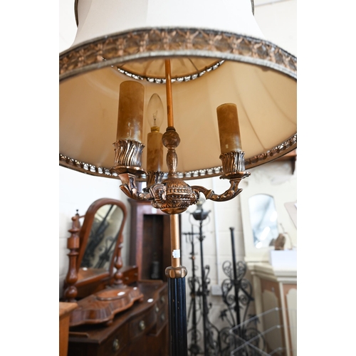 635 - A vintage gilt and ebonised standard lamp a/f