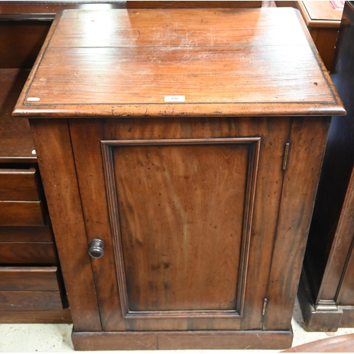 480 - A Victorian mahogany side cabinet with single panelled door, 62 x 48 x 78 cm h