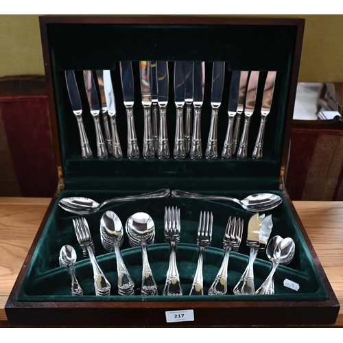 217 - A canteen of stainless steel flatware and cutlery for eight settings, by Guy Degrenne (France)