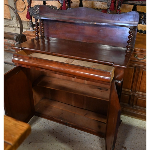 472 - A Victorian mahogany chiffonier with stageback top over a drawer and pair of cabinet doors, 119 x 49... 