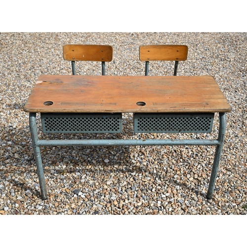 482 - A mid-century steel framed ply top double child's school desk with integrated chairs a/f