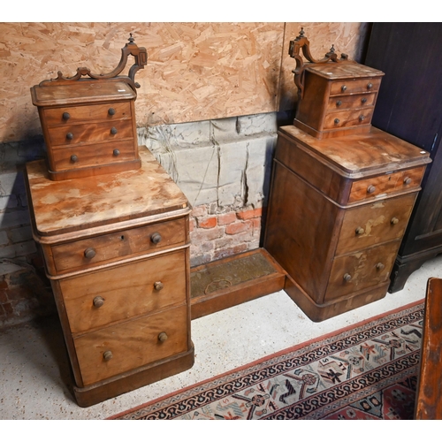 520 - A Victorian birch twin pedestal dressing chest centred by a cheval mirror - a/f and for conversion/r... 