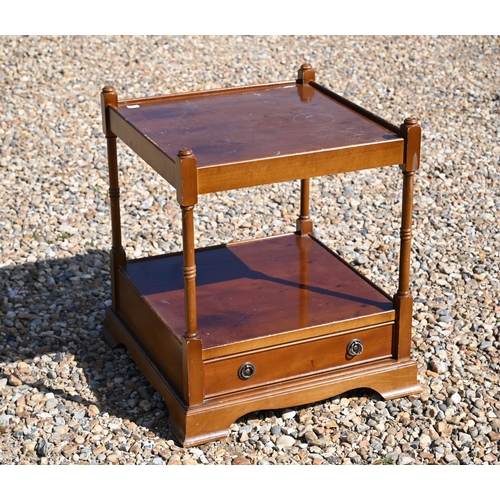 535 - # A Yew veneered bedside/lamp table 45 x 45 x 55 cm