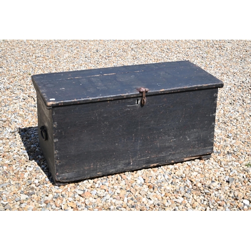 73 - An old painted pine blanket box, 99 cm x 43 cm x 47 cm