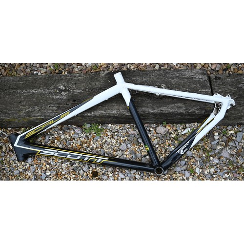 72 - Four bike frames - Specialized Allex; Scott; Ribble; all a/f to/w two wheels (6)