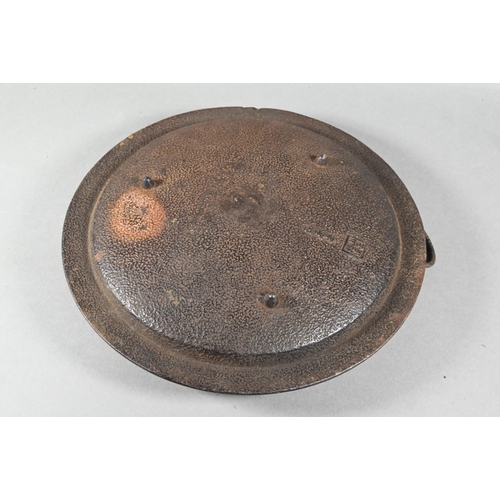 473 - An 18th/19th century Japanese cast iron tripod censer or incense burner of shallow circular form wit... 